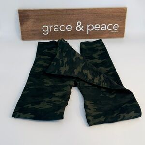 SPANX Look at Me Now Seamless Leggings Sz XL